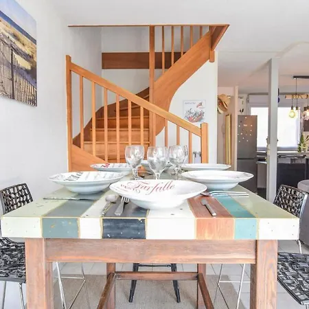 Charmante Petite Sur Deauville Trouville-sur-mer